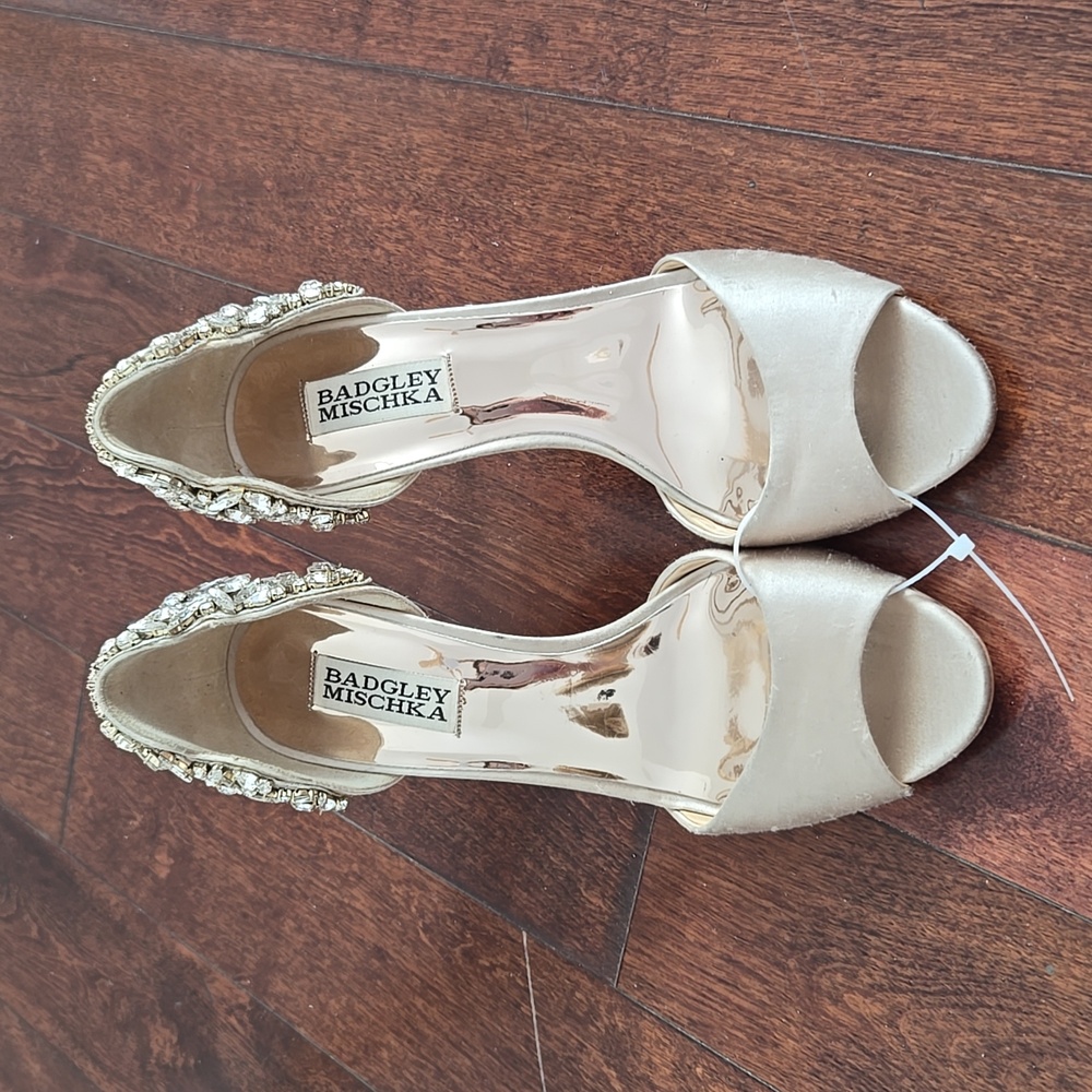 Badgley Mischka Celeste Peeptoe Rhinestone Heels Size 7